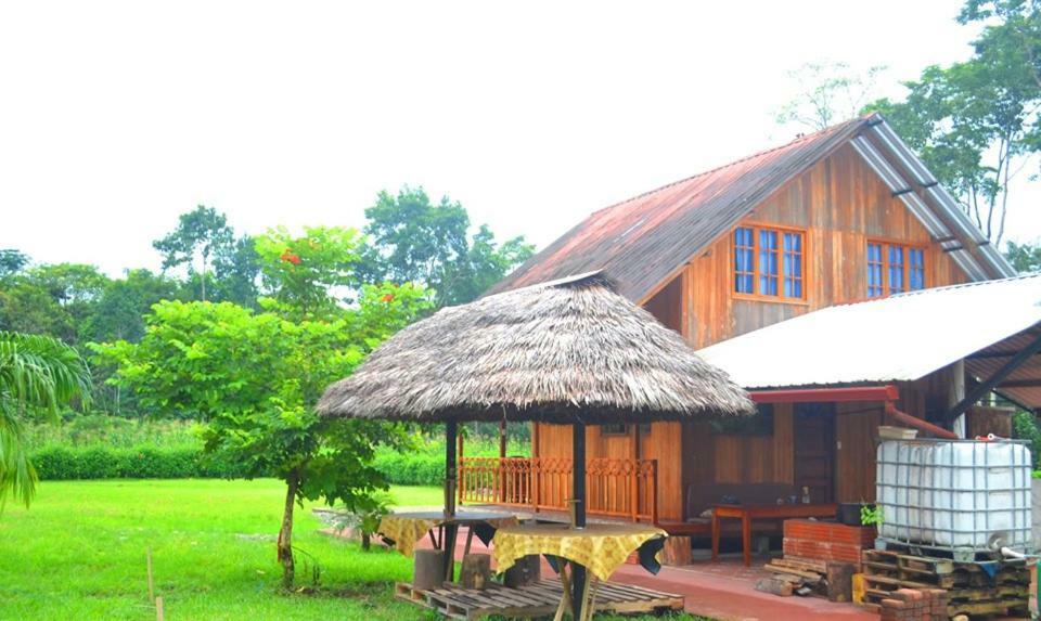 Quinta Primavera - Hosteria Campestre Nueva Loja Exterior photo